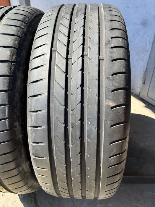 2 бр. летни гуми 235/45/19 GoodYear MOE RSC DOT 0918 6 mm