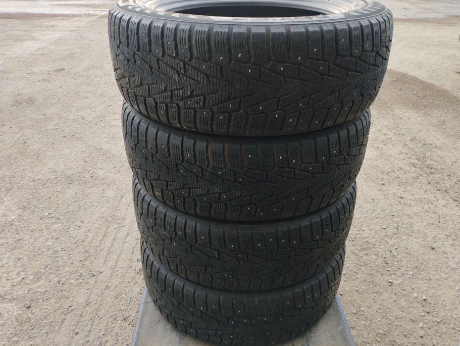 Продам шины Нокиа Хаккапелита 7 в хорошем состоянии.