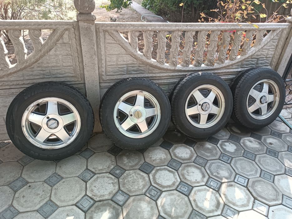 Диски с зимней резиной