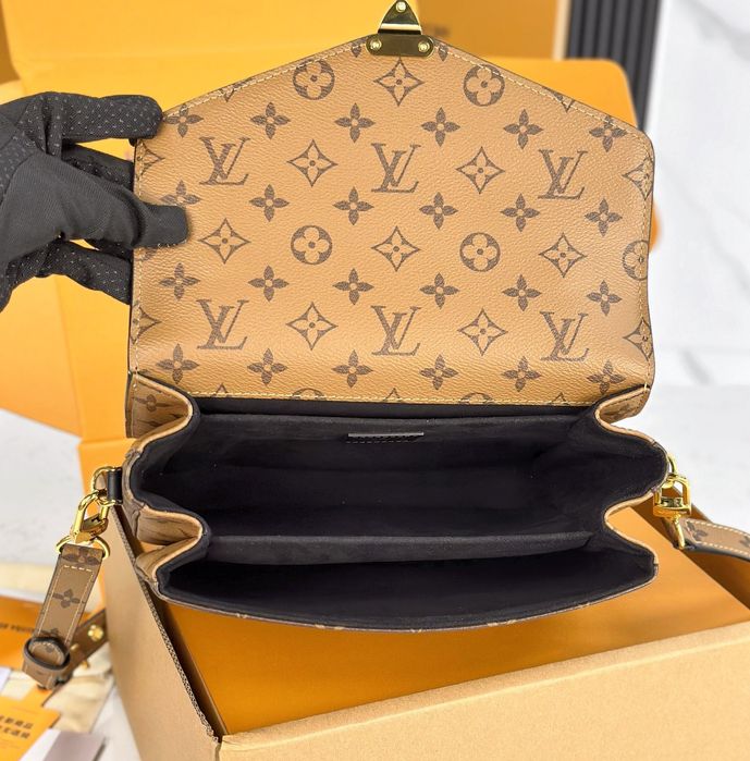Geanta Louis Vuitton Metis, tip Premium