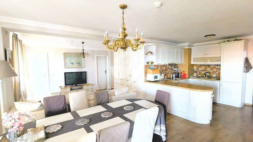 Продава се Четиристаен апартамент в Свети Влас - 137 кв.м за 3212 €/кв.м - Снимка #3