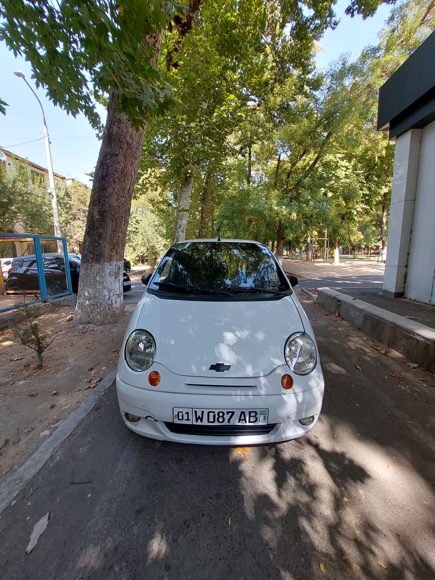Matiz Mix oq rang 2006 yil, 400 000 km probeg