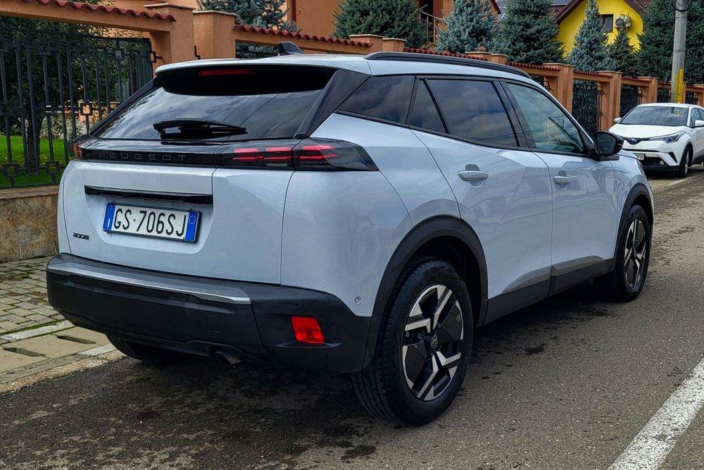 Vând Peugeout 2008 ,1.2 benzina din 2024