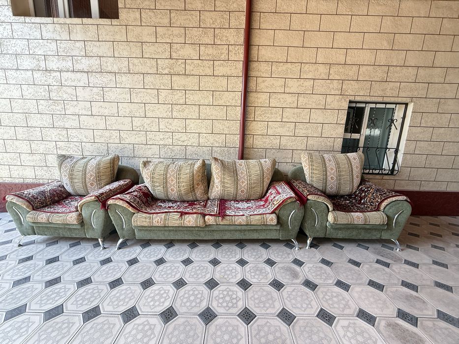 Диван и 2 кресла, срочна, 25000