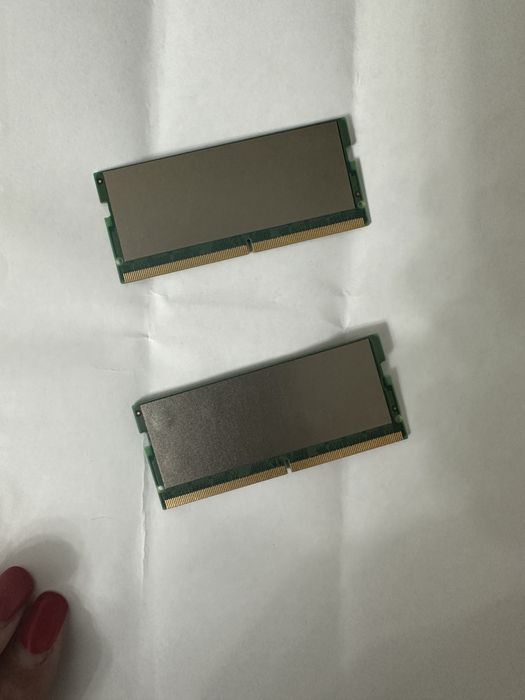 Продам 7000тг новые оперативные памяти 2 шт по 8 Гб