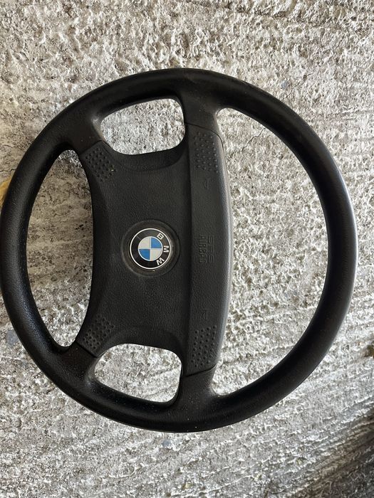 Волан с еърбег за BMW E36