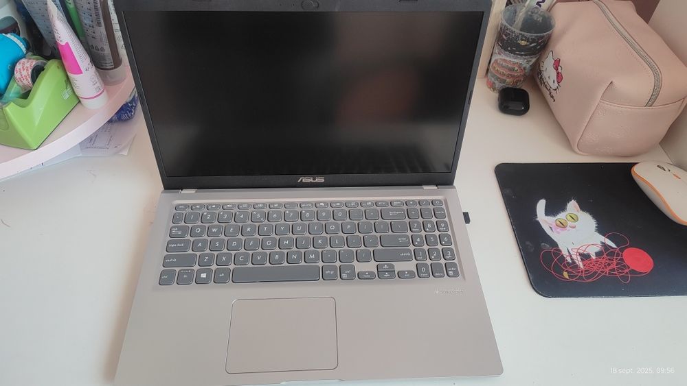 Laptop ASUS X515MA cu procesor Intel® Celeron® N4020 pana la 2.80 GHz,