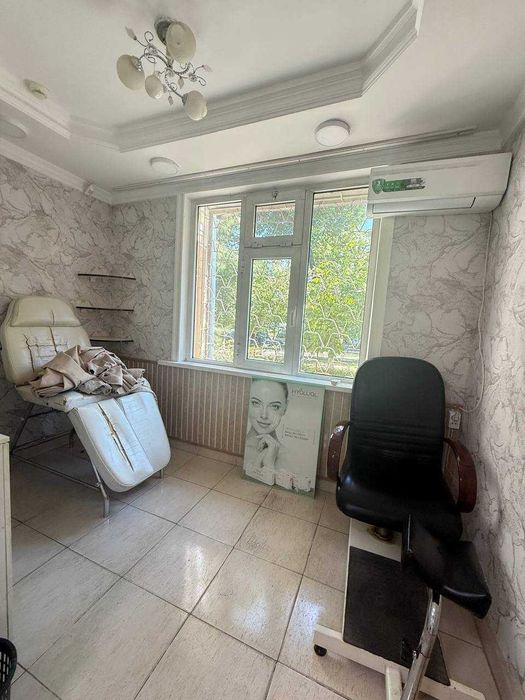 Продается 82 кв м 1- линия (АS)