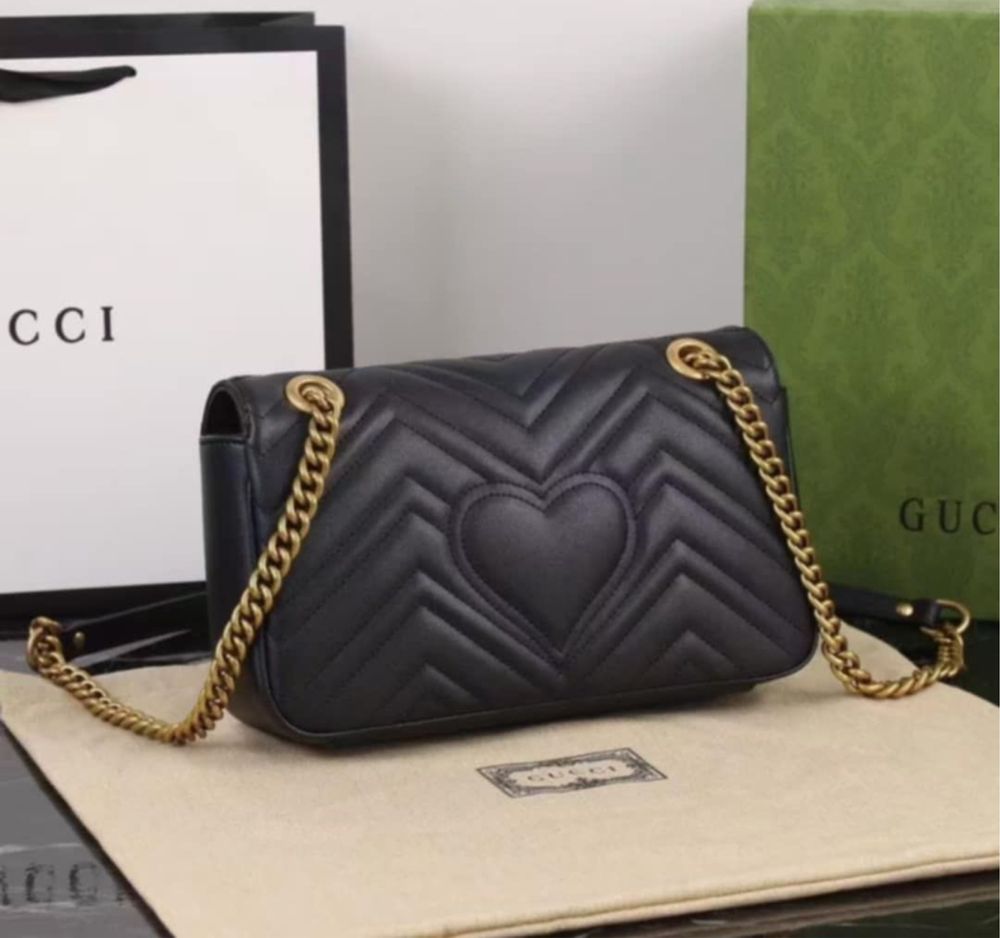 Чанта Gucci естествена кожа