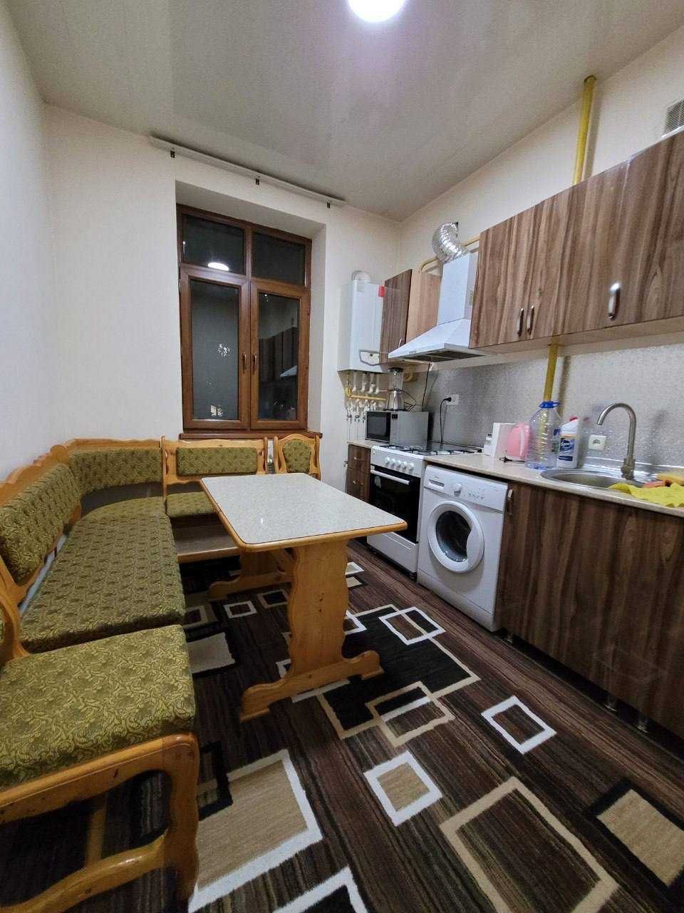 R12  Сдаётся квартира 2/2/4 на Мирзо-Улугбекском ор-р ЭКО БАЗАР!