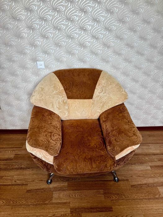 Кресло в хорошем состоянии