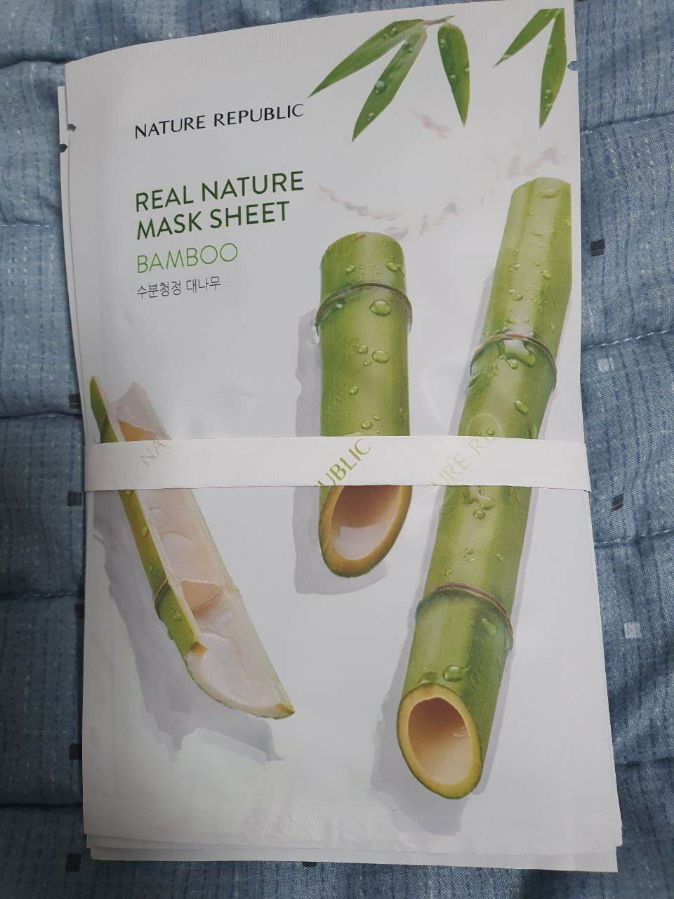 Natural republic maskalari