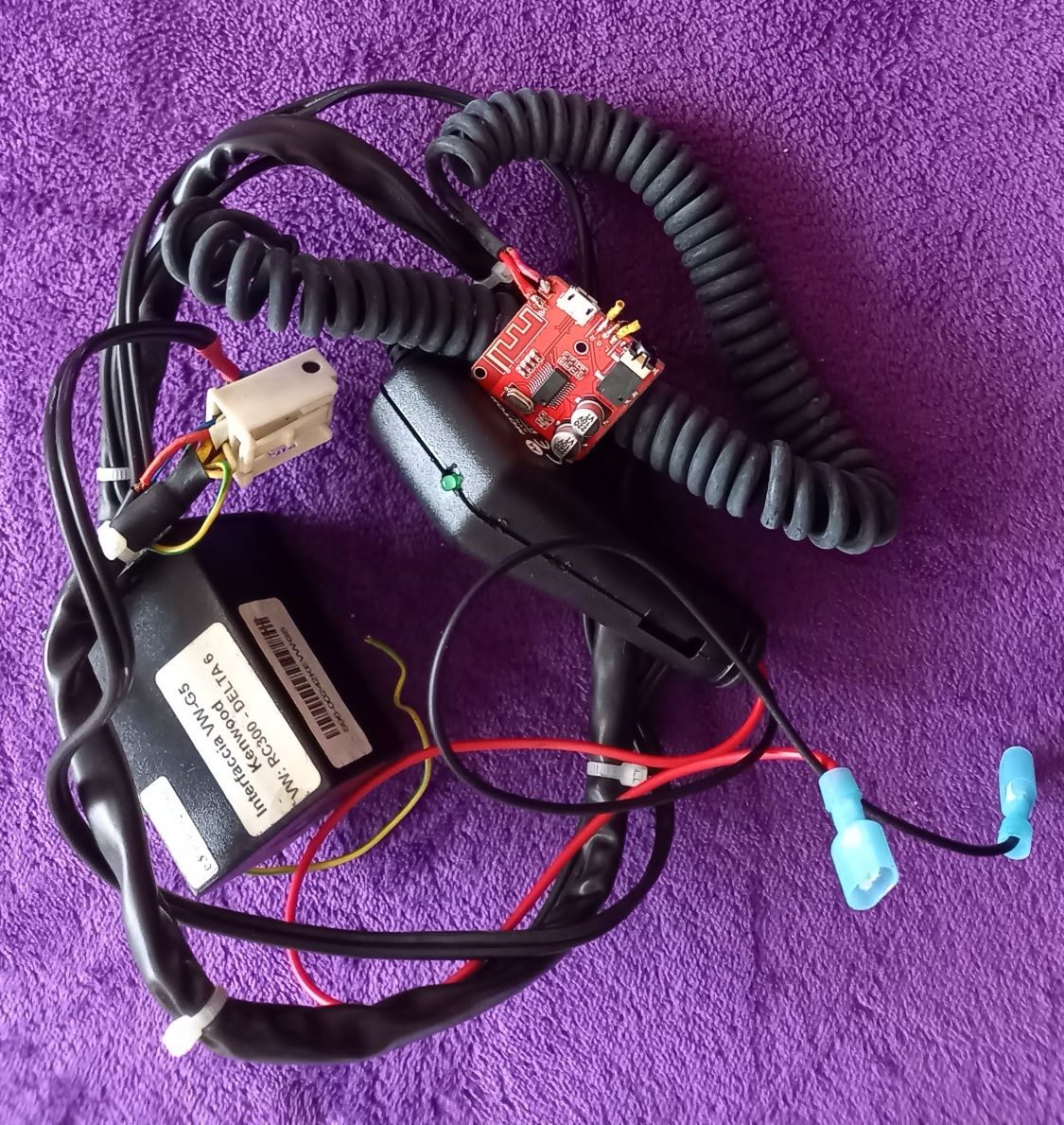 Cdplayer original RCD300 cu BT pt VW