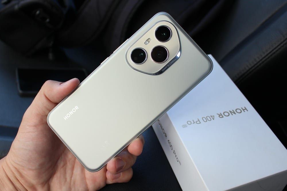 Honor 400 pro с идеальный состоянием
