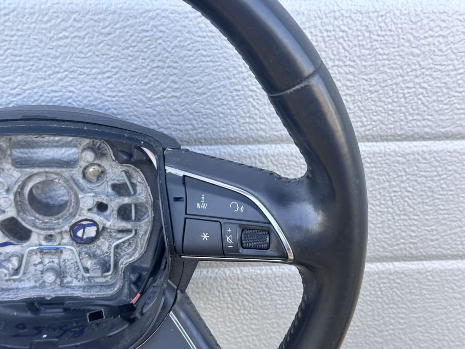 Волан AUDI A6 A7 C7 4G 4G0419091M