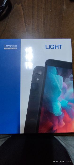 Таблет Prestigio Light