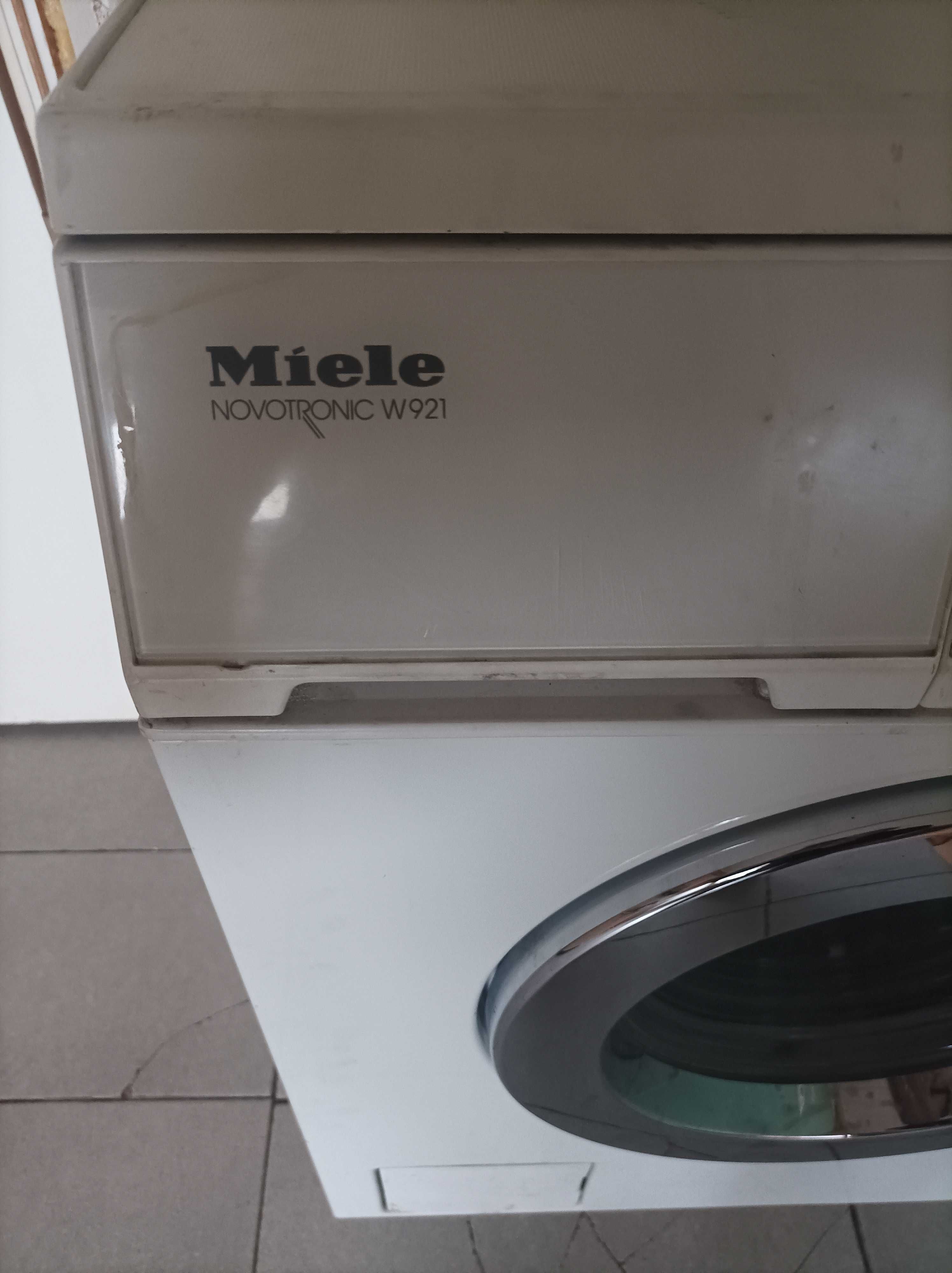 Продавам пералня Miele