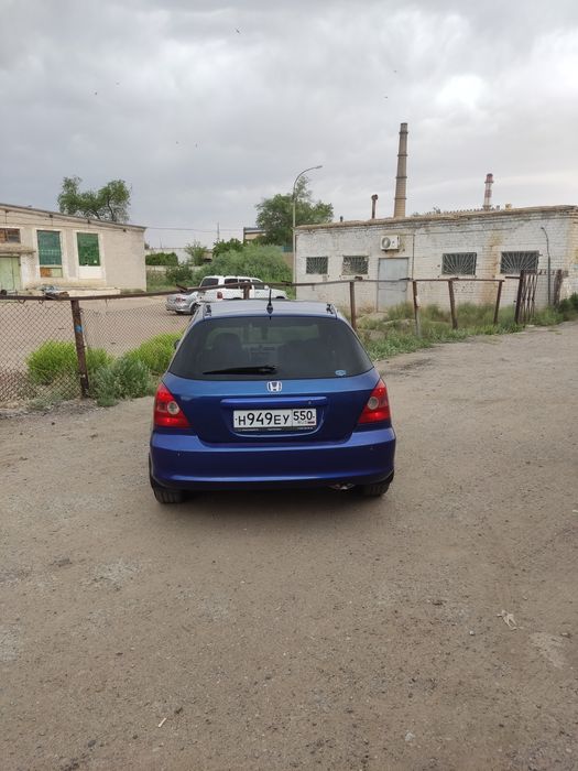 Продам автомобиль Honda civic 2001