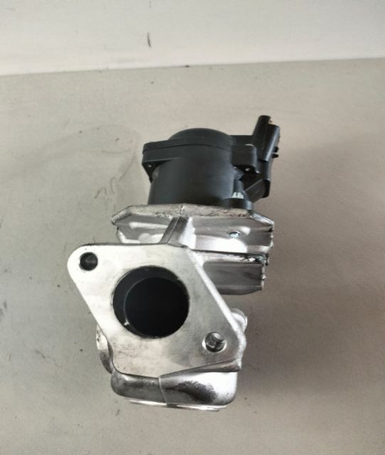 Supapa EGR  9685640480 Ford C-Max prima generatie seria