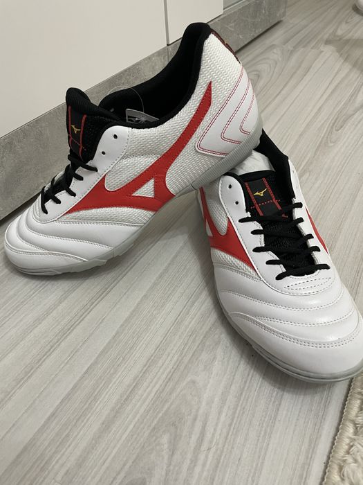 Стоножкии Mizuno