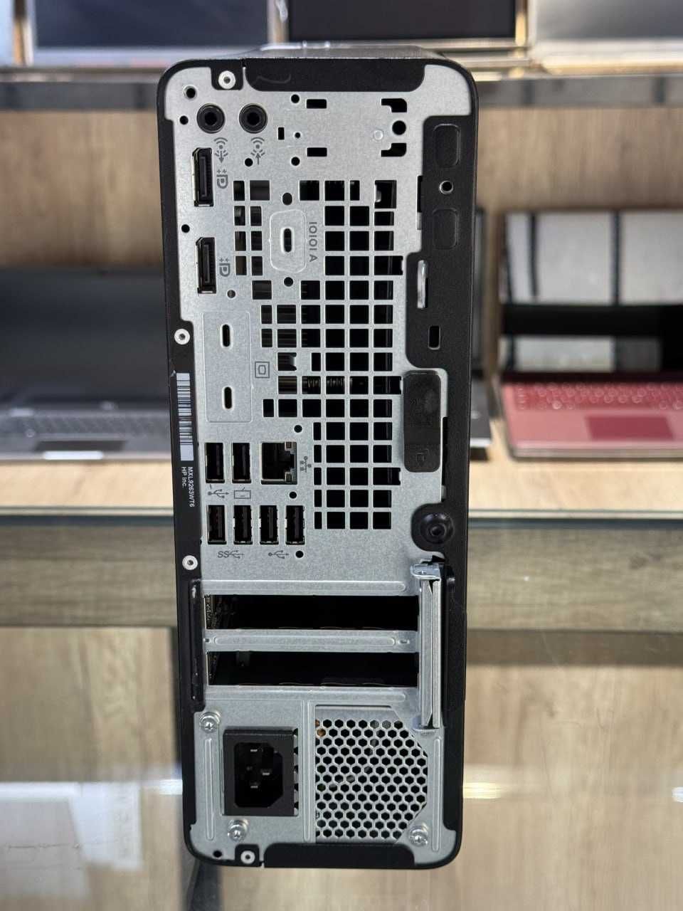 Системный блок HP EliteDesk 705 G4  Ryzen 5 PRO 2400G ram 8 ssd 256