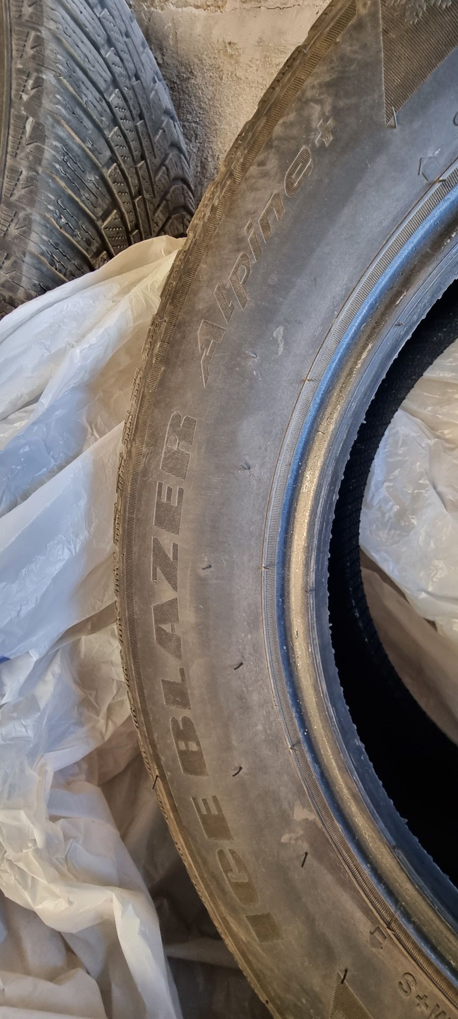 Зимни гуми SAILUN 215/60 R16