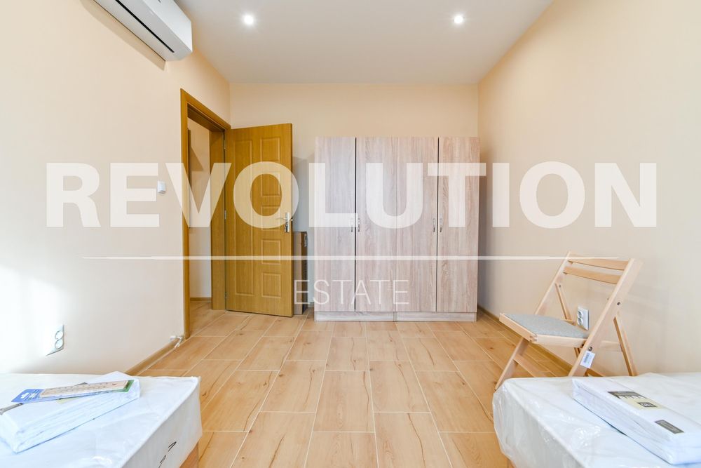 Дава се под наем Тристаен апартамент в София, Света Троица - 90 кв.м за 750 € - Снимка #8