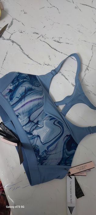 Спортивный топ бюсгалтер