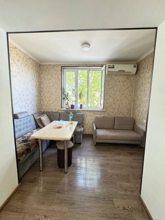 Продается квартира 3/2/5. Ор Миробадский район. Транспортный институт