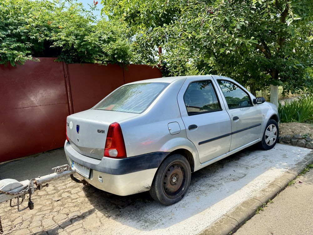 Dacia Logan 1.3 benzina 2005 + remorca