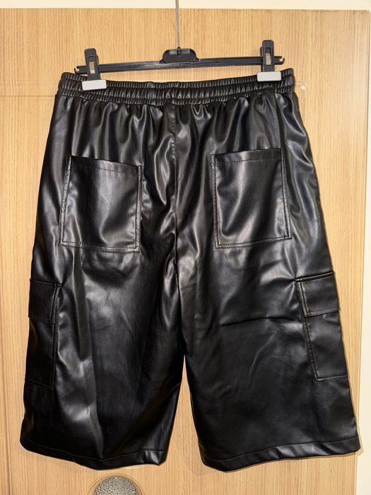 Pantaloni BooHooMan din piele noi