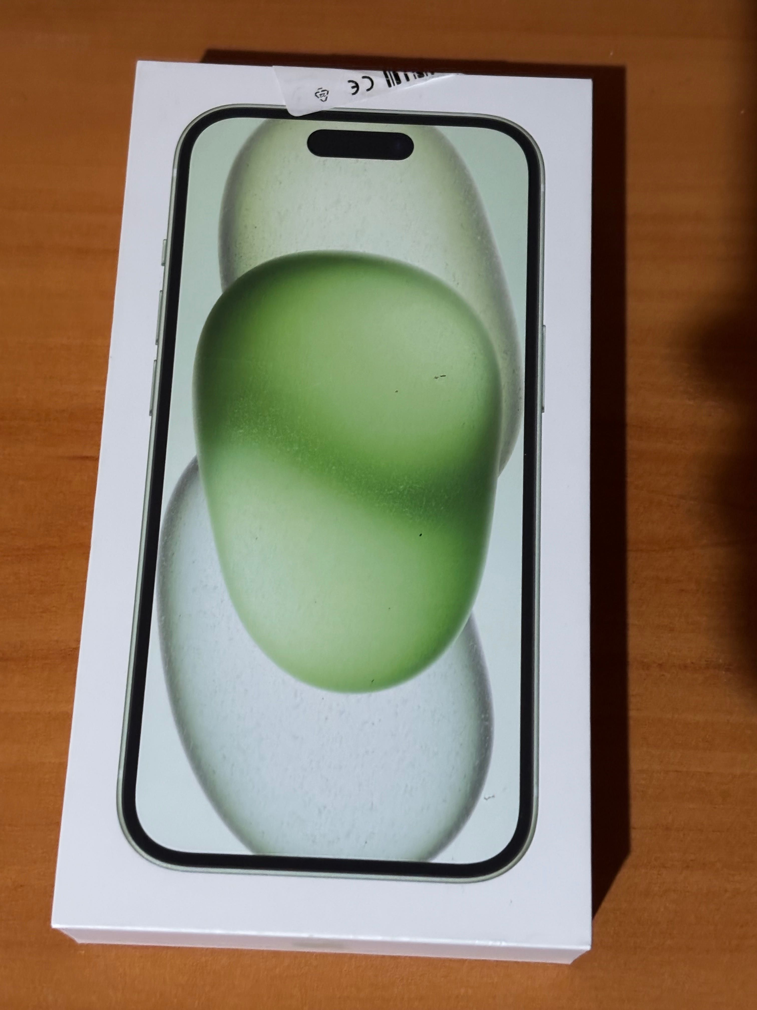 IPHONE 15 128GB Green в гаранция!