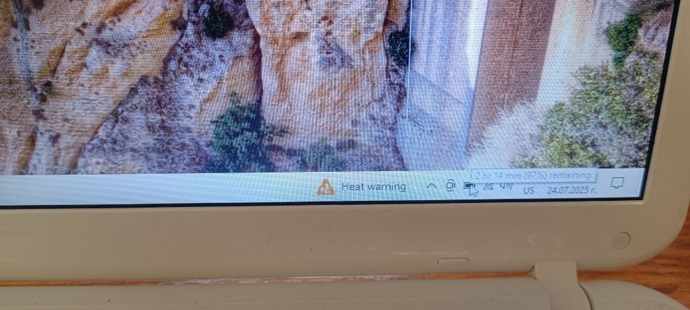 Лаптоп Toshiba Satellite L50