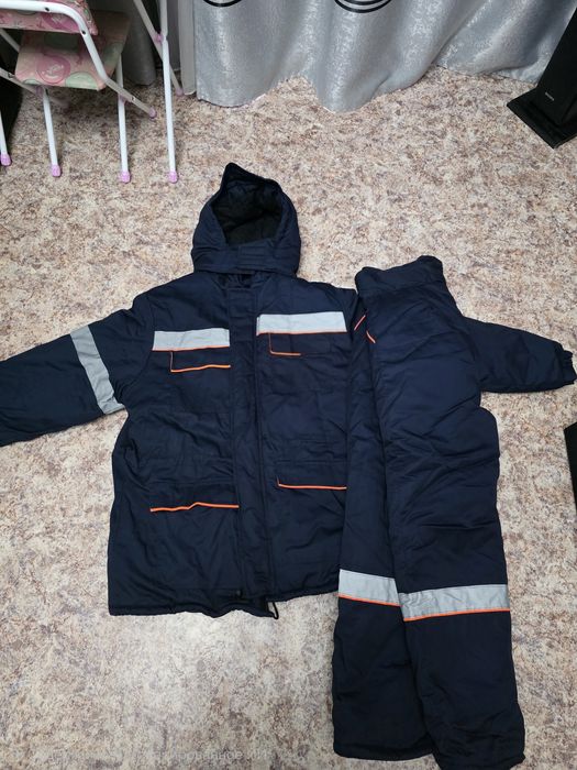 Продаю новый  зимний костюм