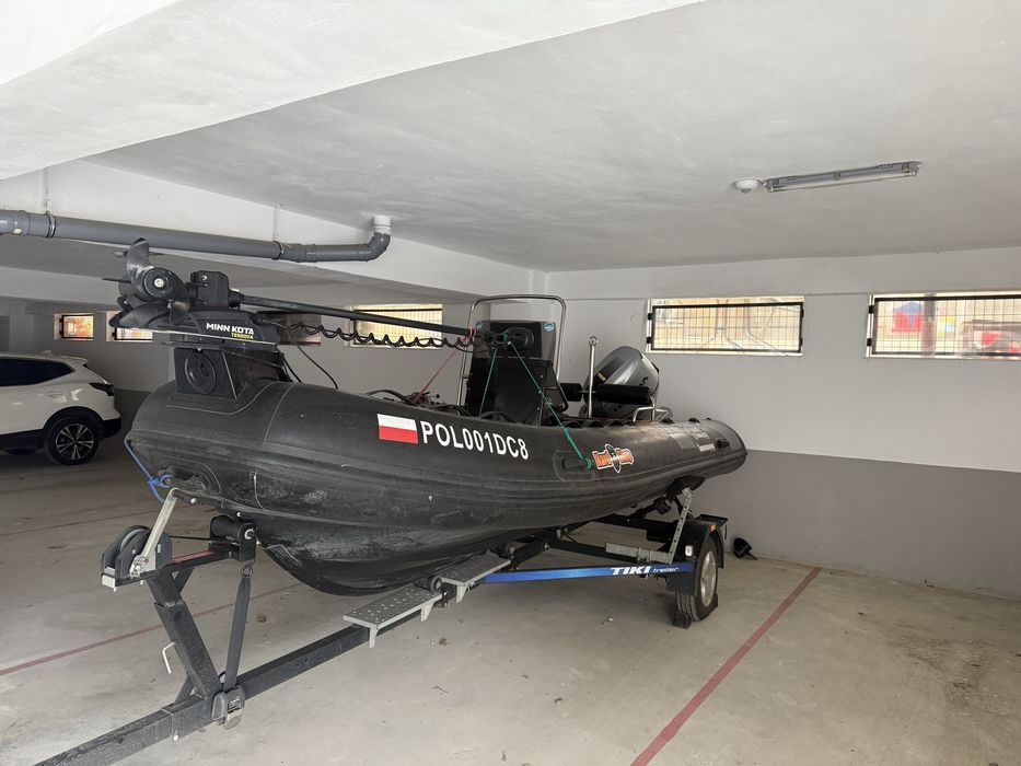 Barca Rib din hypalon cu motor si peridoc