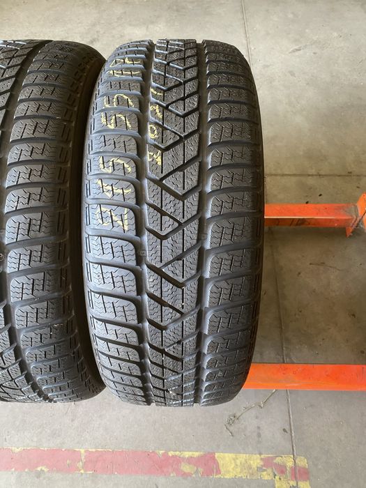 Anvelope iarna 215/55/17 Pirelli Sottozero 3 215 55 17 R17