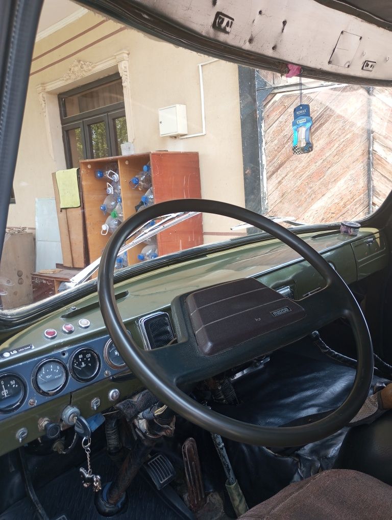 UAZ 452 D Bartovoy