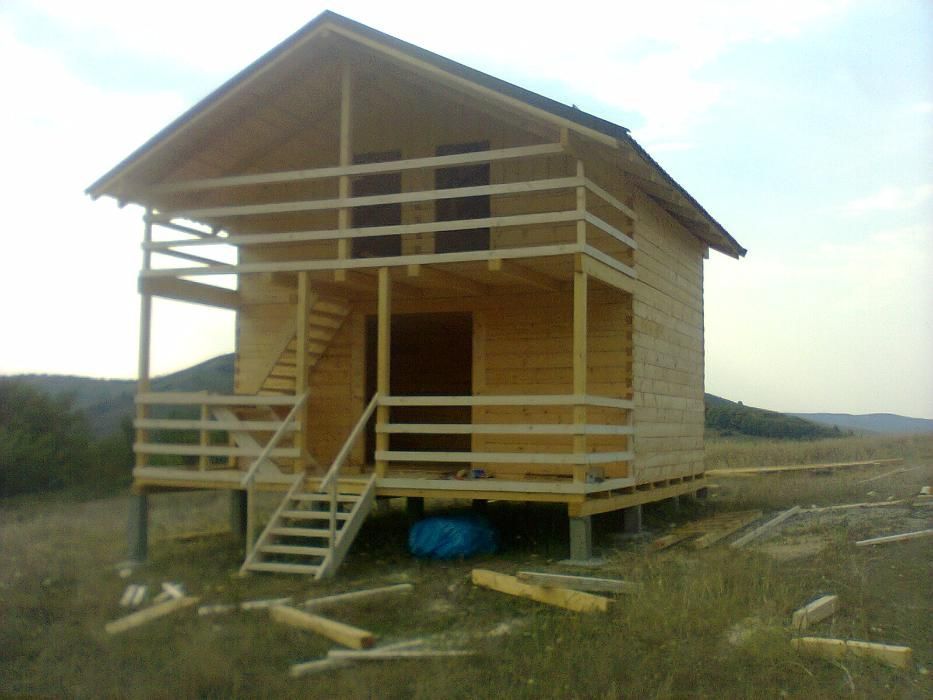 cabane si case lemn