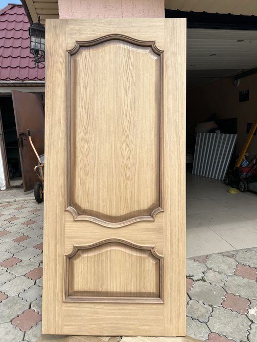 Дверь с доборными элементами