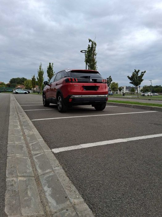 Vand Peugeot 3008 Allure 1.2 PureTech Automat