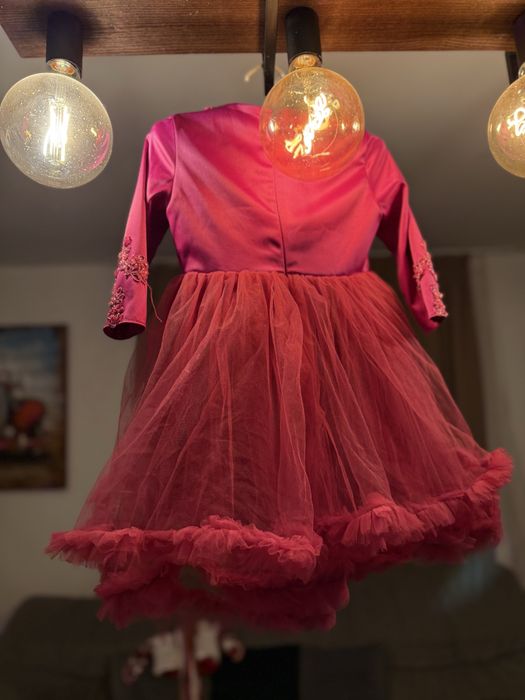 Rochita roz din satin, dantela aplicata si tul 24-36 luni, 92-98