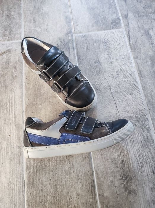 Pantofi piele naturala mărimea 33