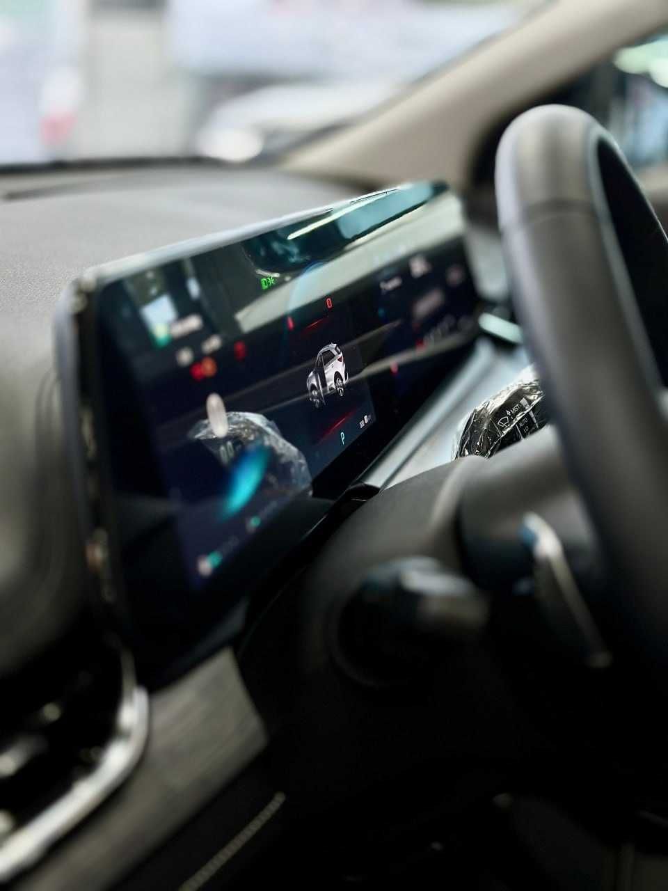 JAC JS 6 Krasovver avtomobili