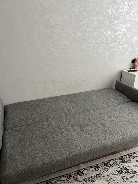 Продаю диван Б/у