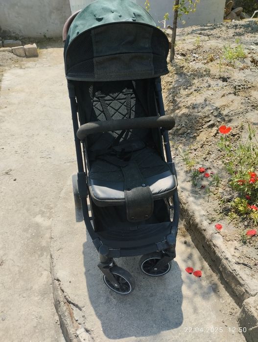 Ппродам не недорого коляска.