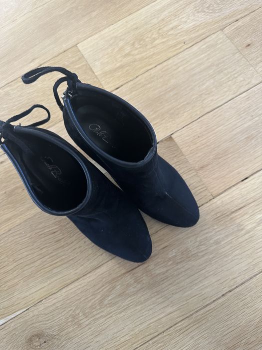 Велурени дамски боти