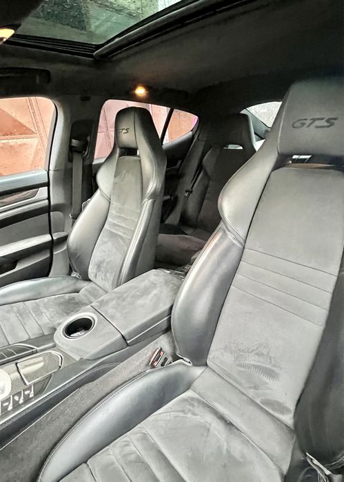 Porsche panamera GTS 2016