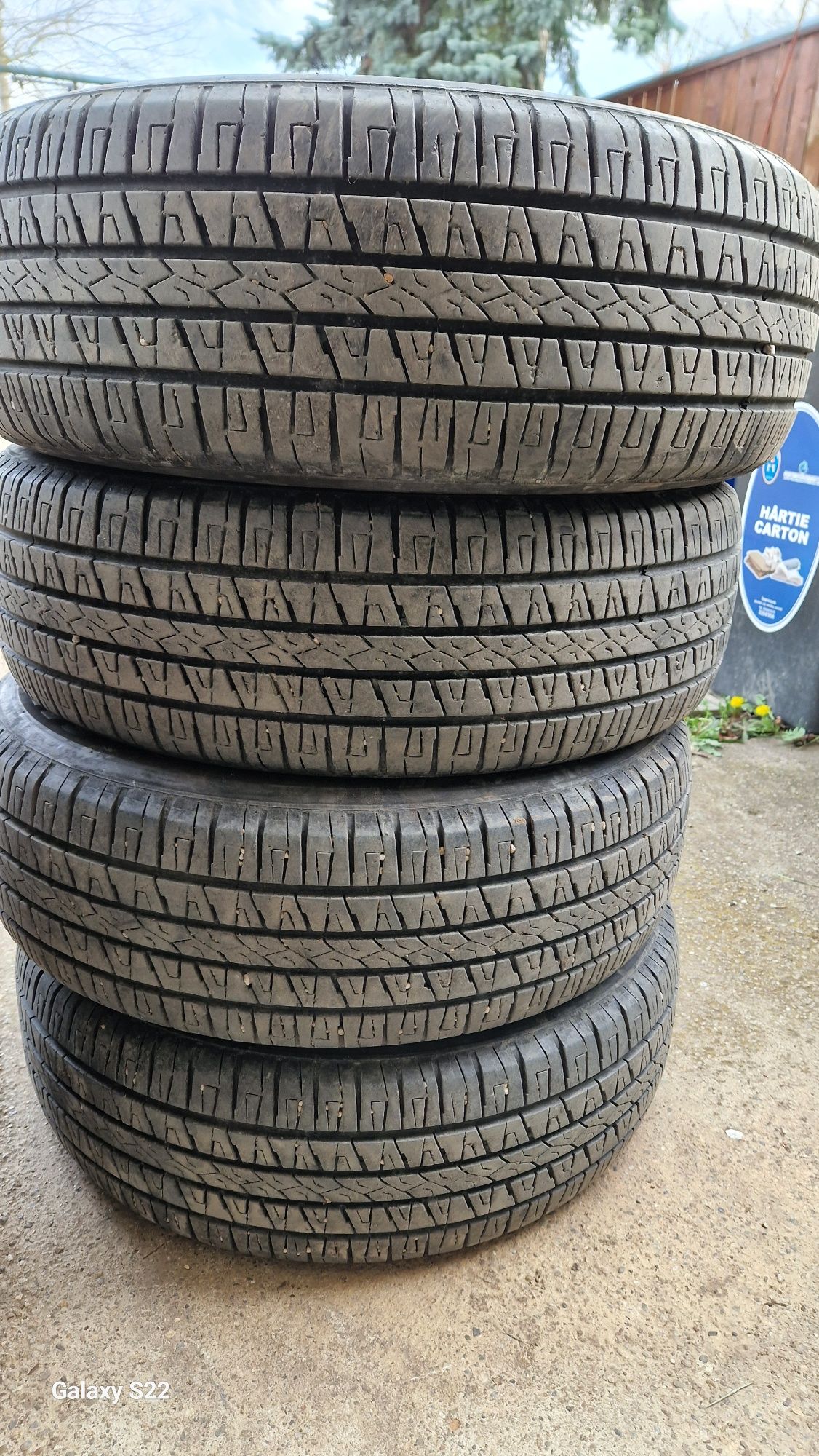 Vand anvelope 215/70 r16 , 195/45r16,