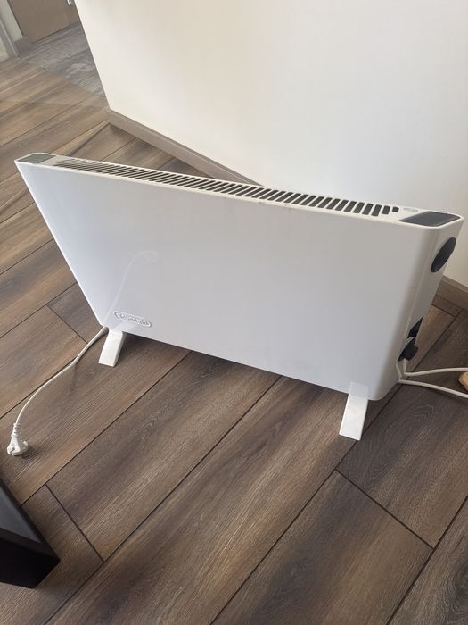 Електрически конвектор Delonghi