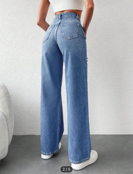 Blugi evazați  , albaștri